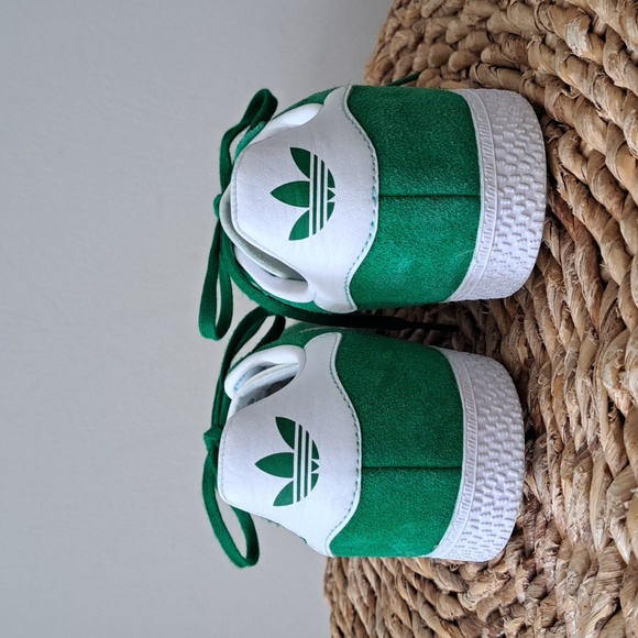 Adidas Unisex Gazelle Green Suede Athleisure/Fashion Low Sneakers S-6 - Picture 5 of 9